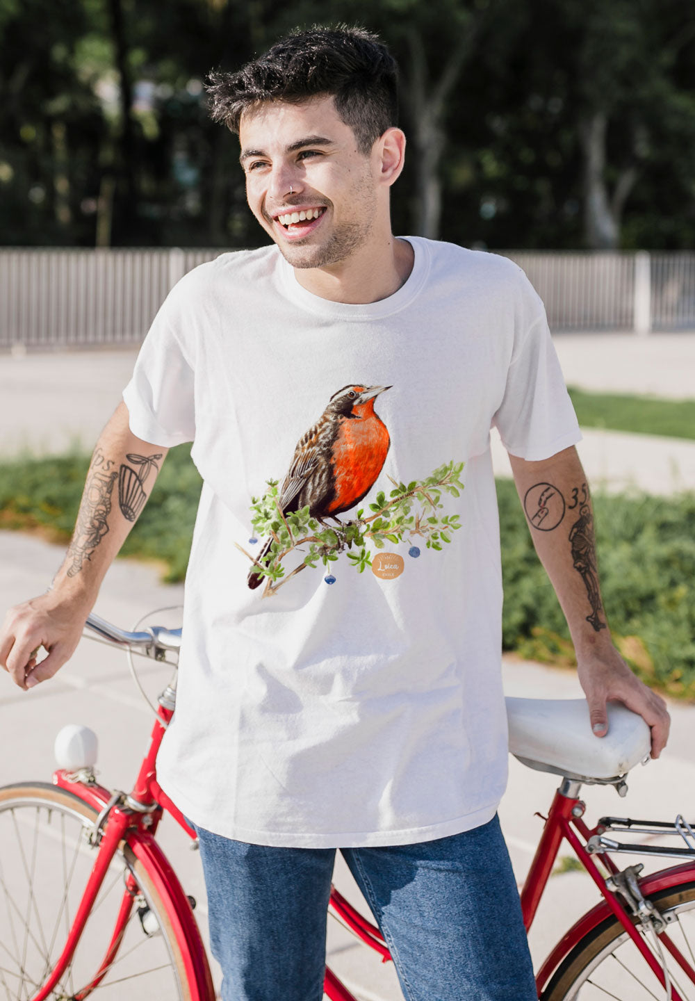 Polera ilustrada Loica (Leistes loyca)